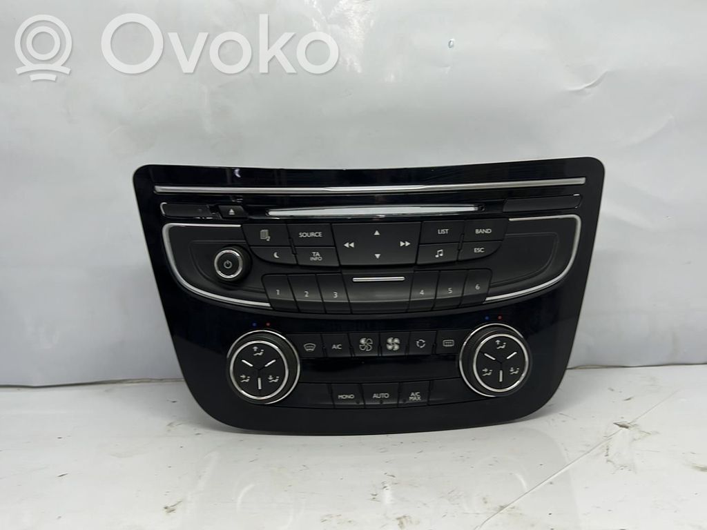 Peugeot 508 Climate control unit 