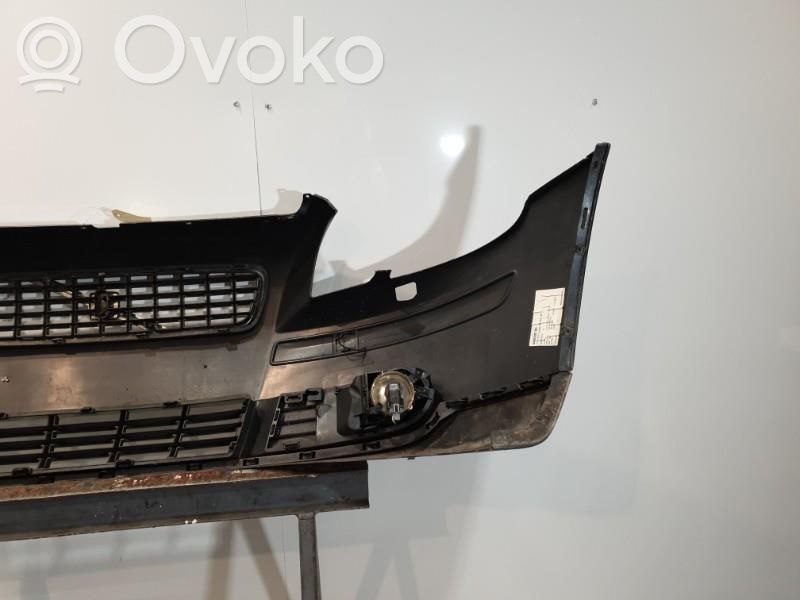 Volvo S40 Etupuskuri 