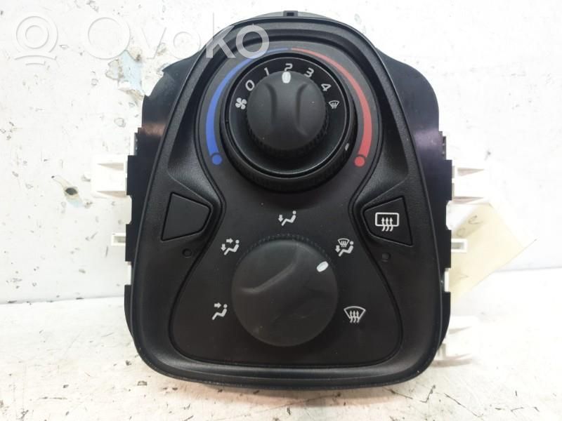 Climate control unit   B000736977
