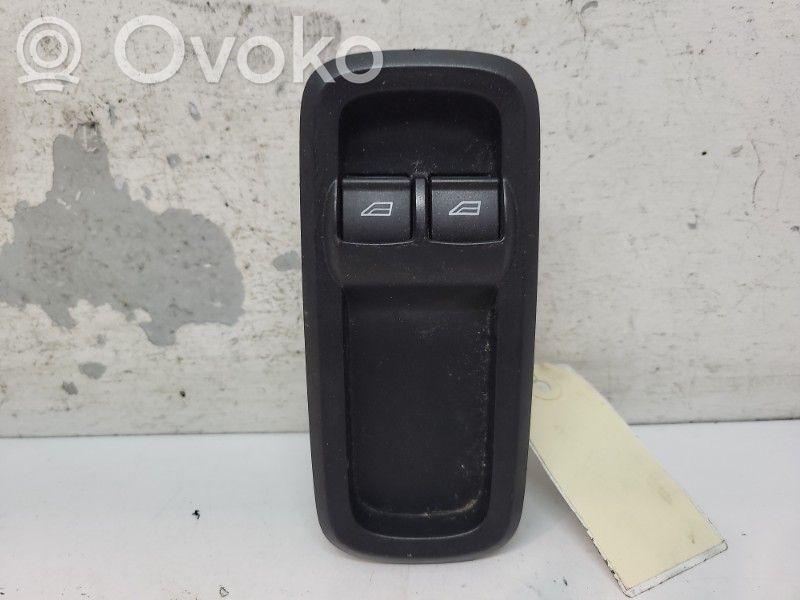 Electric window control switch   2058474