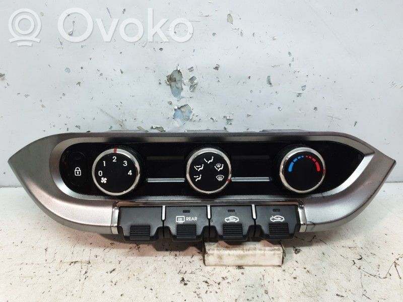 KIA Rio Climate control unit 