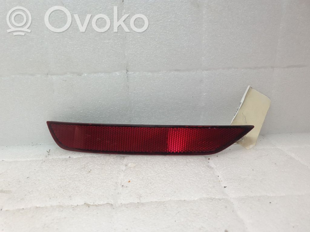 Audi Q2 - Reflector de faros/luces traseros 