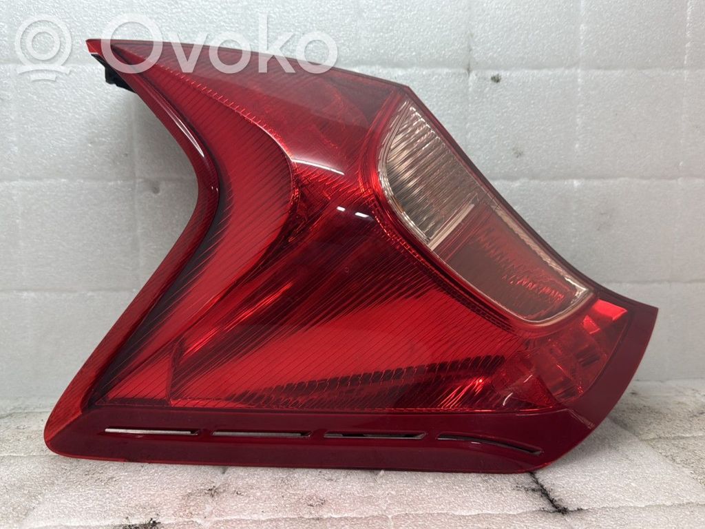 Nissan Note (E12) Rear/tail lights 