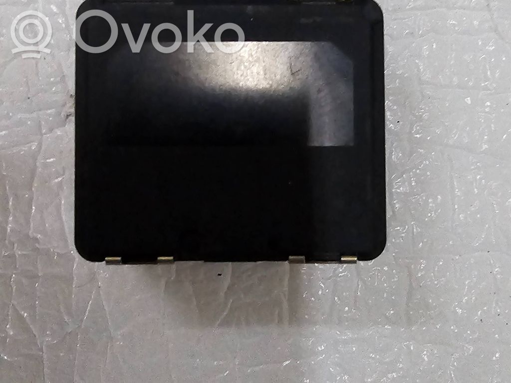 Sensor de radar Distronic   5QA907561,3QF907572A
