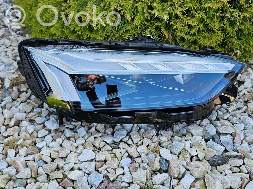 Audi A5 Phare frontale 