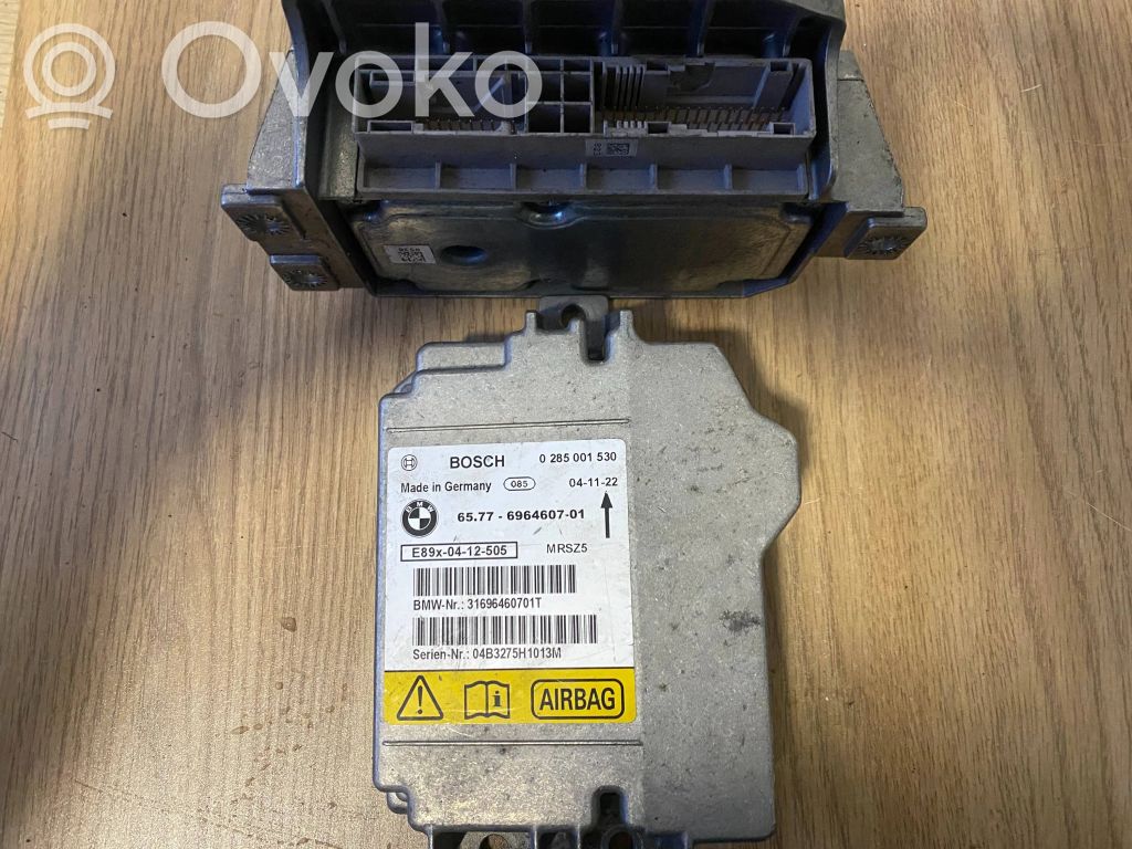 Module de contrôle airbag   6964607,31696460701T,0285001530