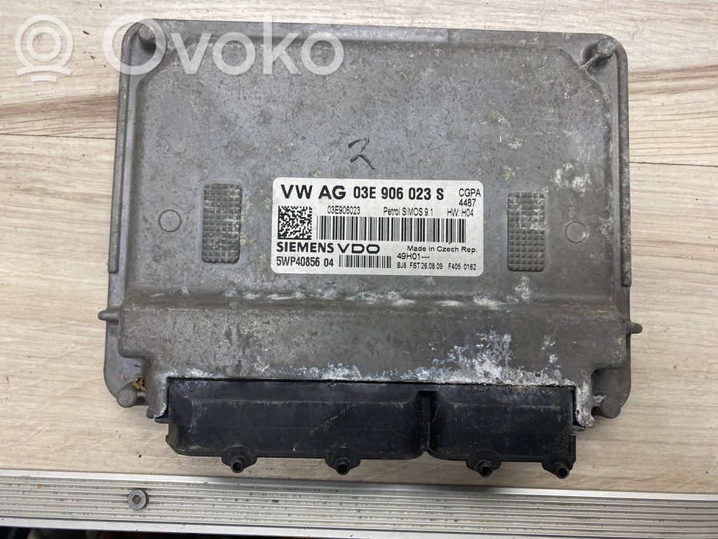 Skoda Roomster (5J) Engine control unit/module 