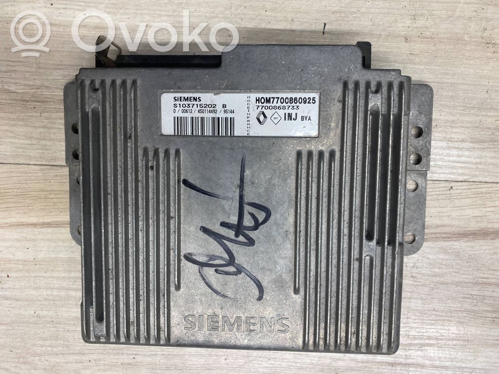 Renault Laguna I Engine control unit/module 