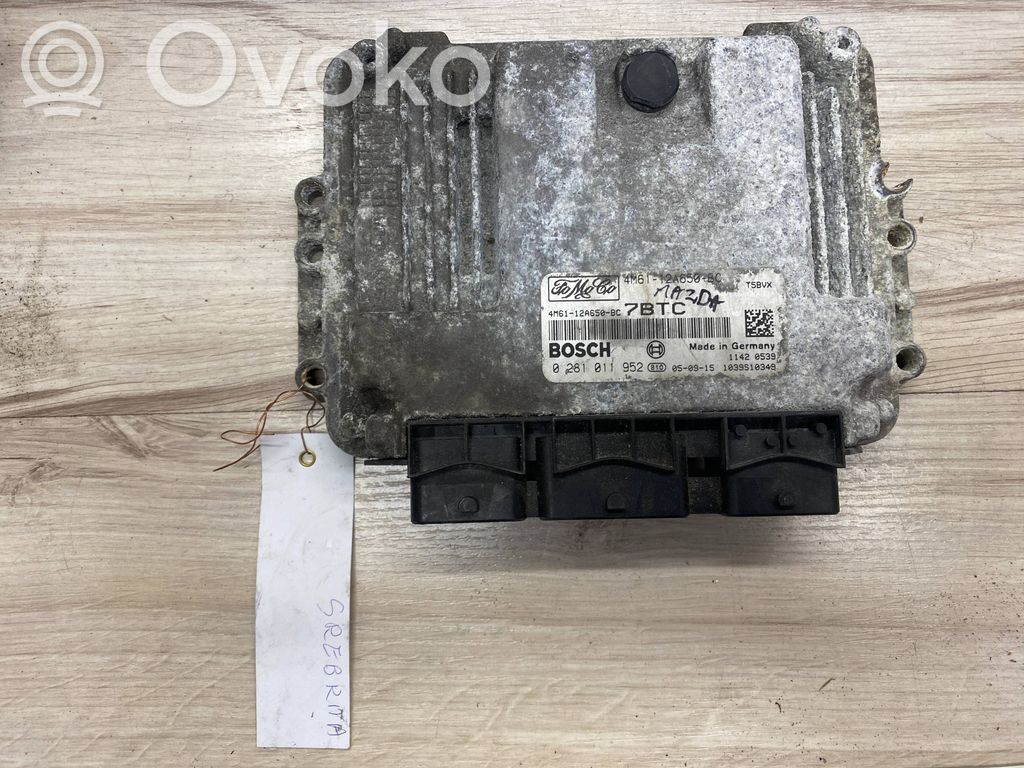 Mazda 3 I Engine control unit/module 