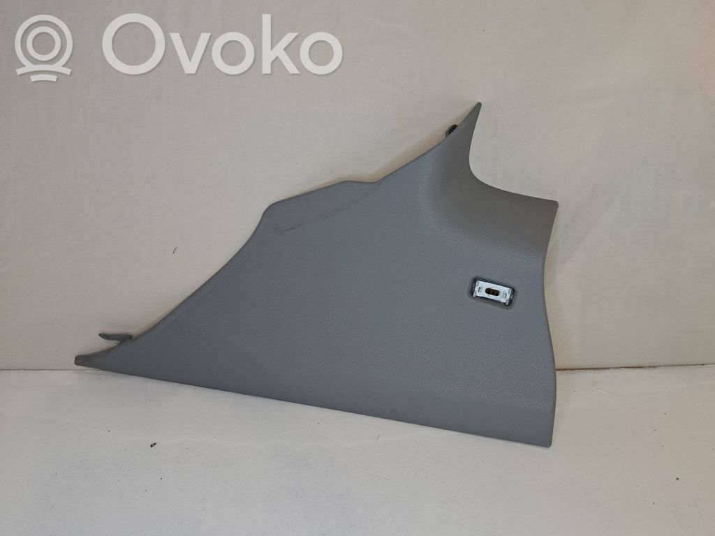 BMW 1 E82 E88 (D) pillar trim (bottom) 
