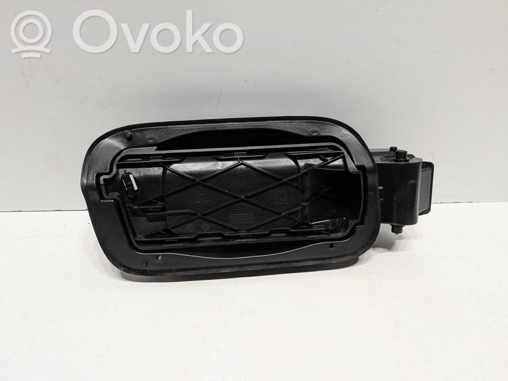 Audi A6 S6 C4 4A Degalų bako dangtelis 