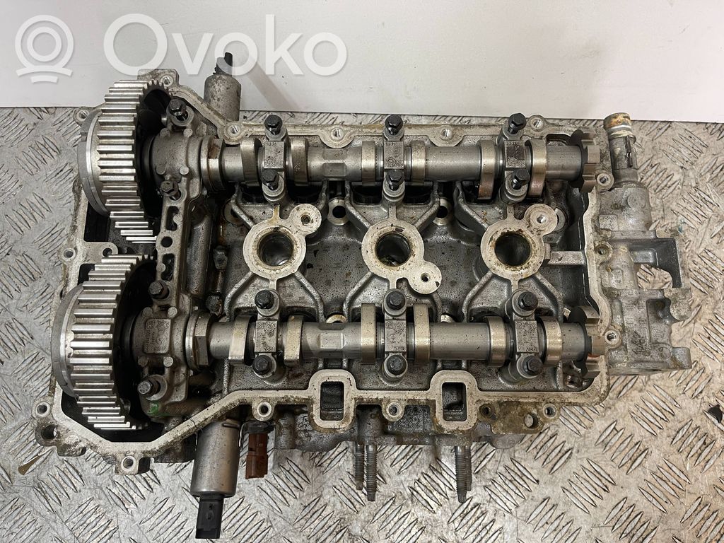 Citroen C4 Cactus Engine head 
