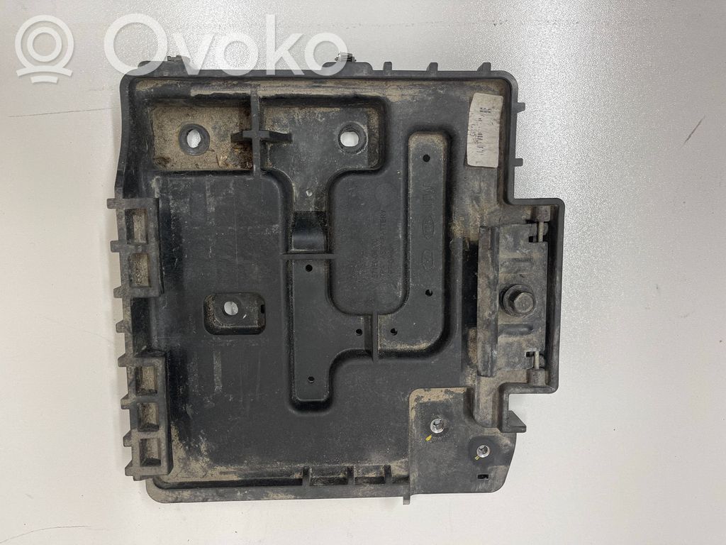 KIA Picanto Akumuliatoriaus dėžė 