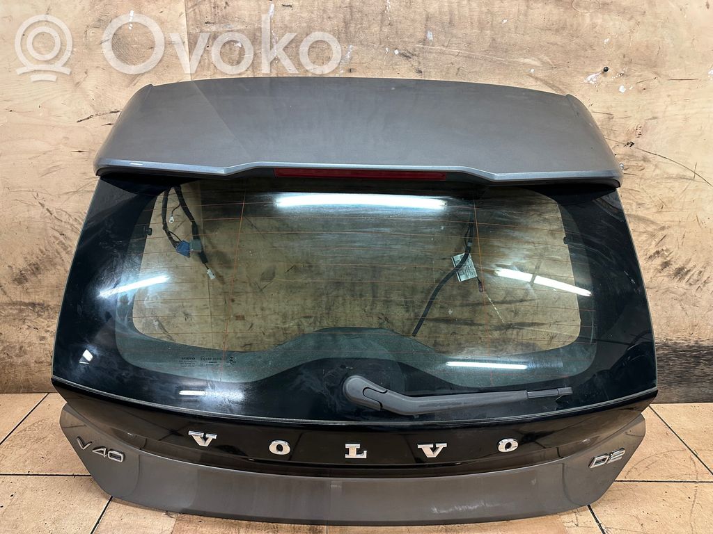 Volvo V40 Takaluukun/tavaratilan kansi 