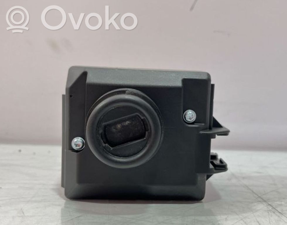 Mercedes-Benz GLK (X204) Ignition lock 