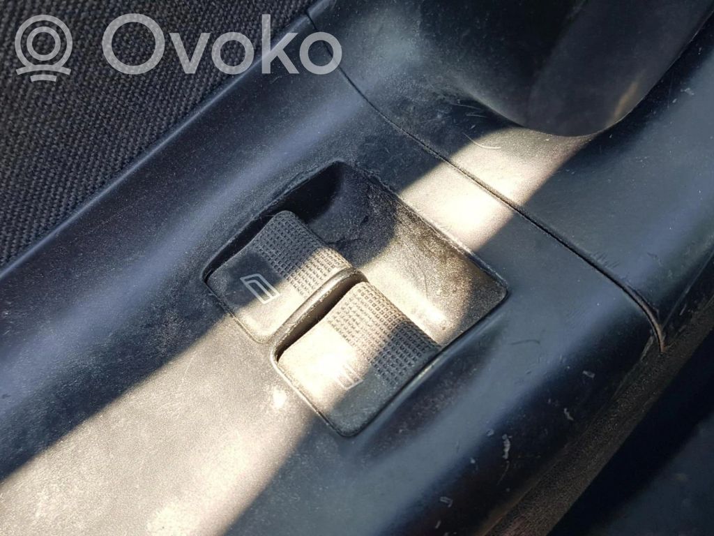 Interruptor del elevalunas eléctrico