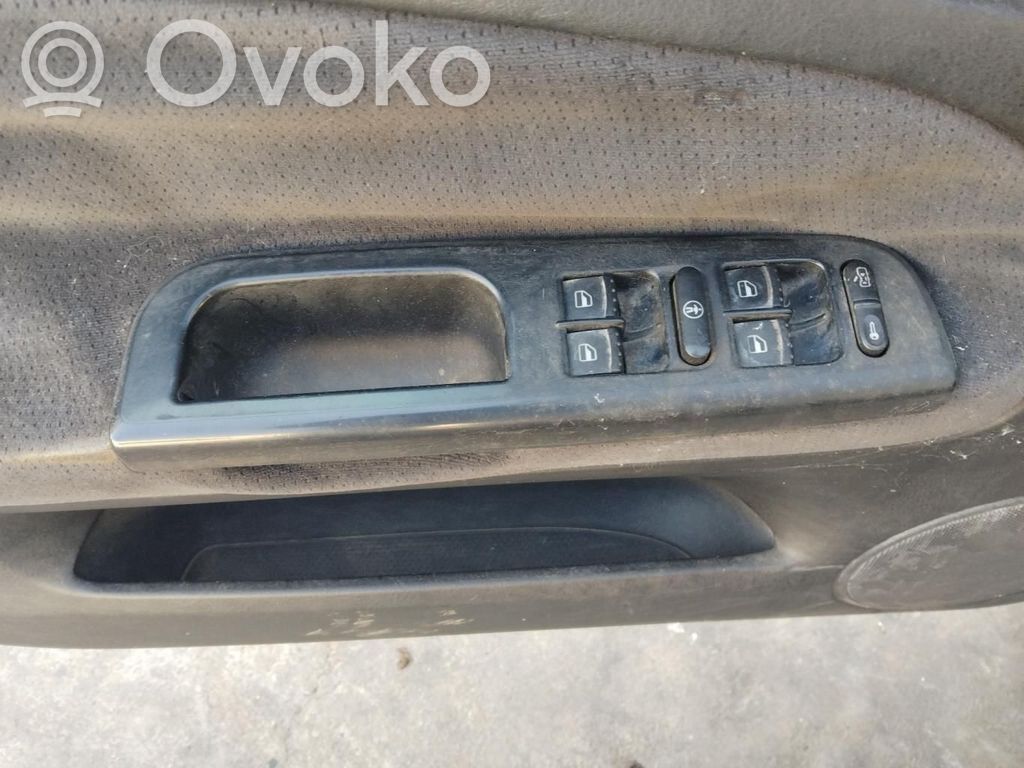 Volkswagen PASSAT Comutator comandă geamuri electrice 
