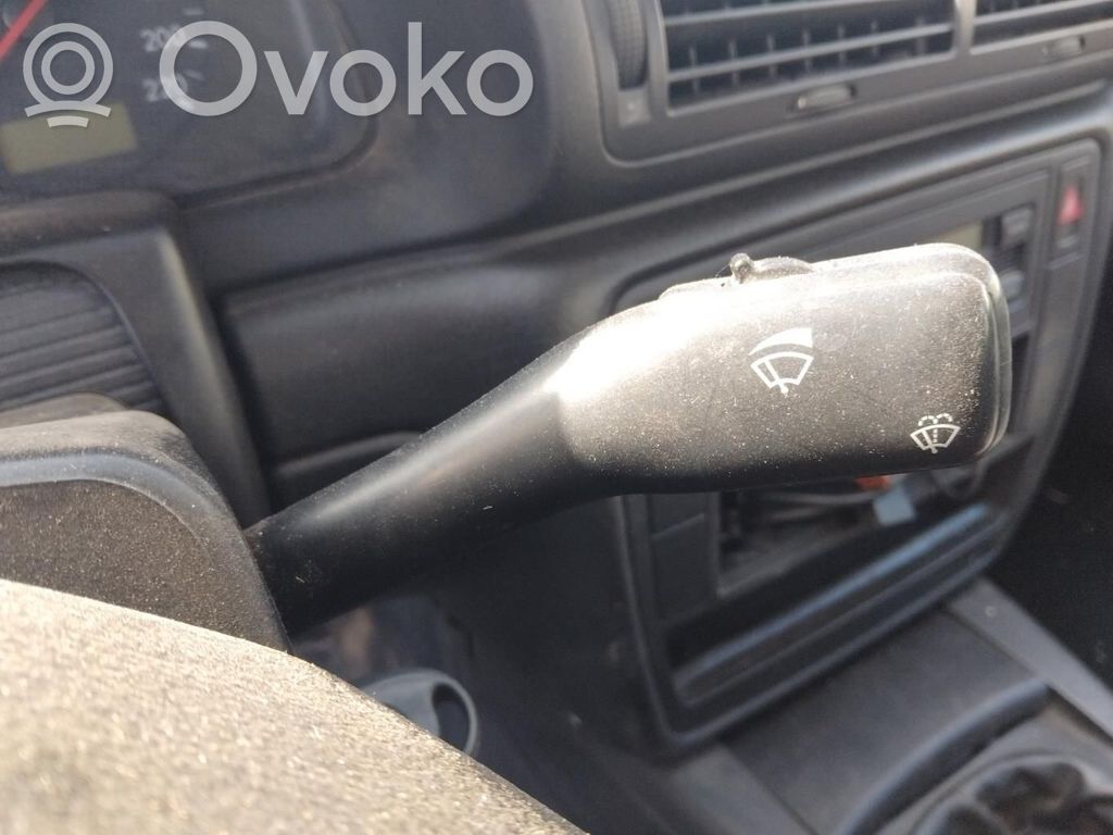 Volkswagen PASSAT Comutator ștergător 