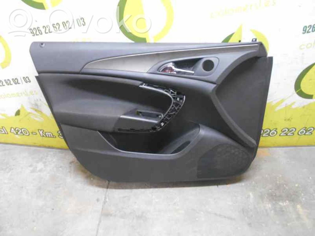 Opel Insignia A Etuoven verhoilu 