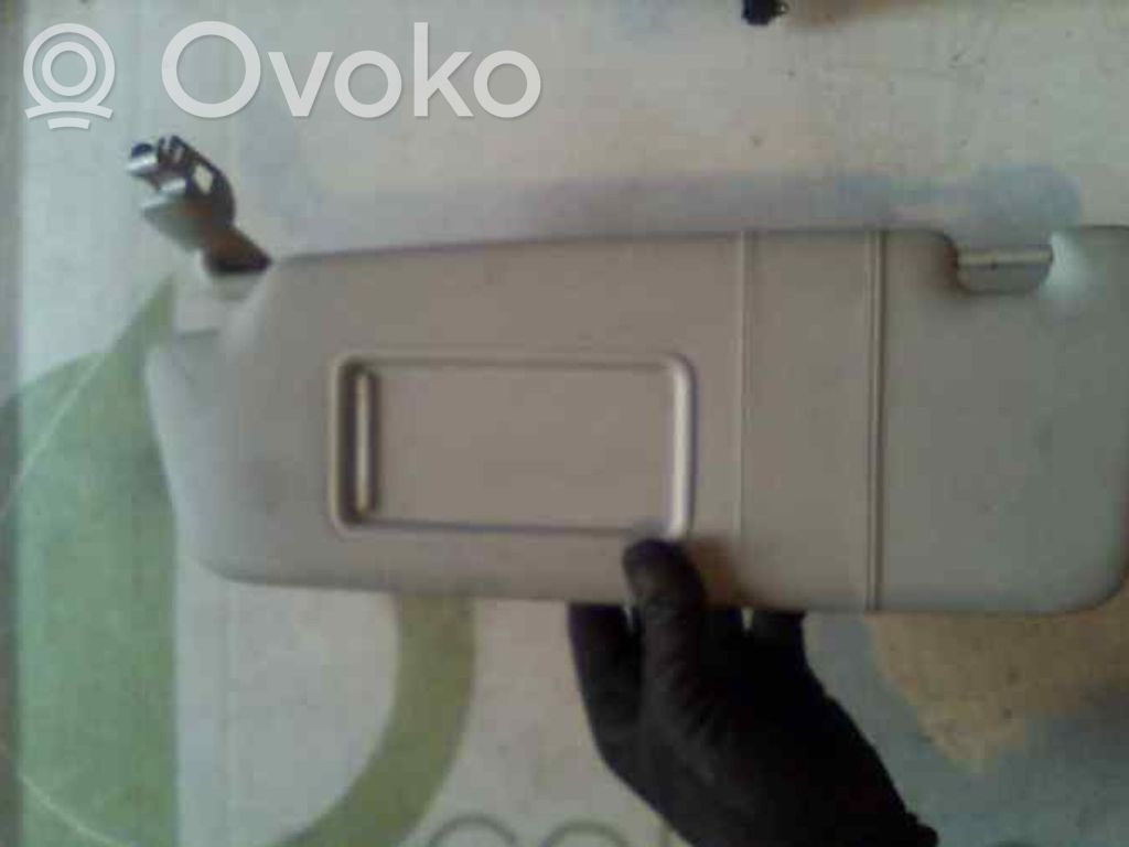 Sun visor