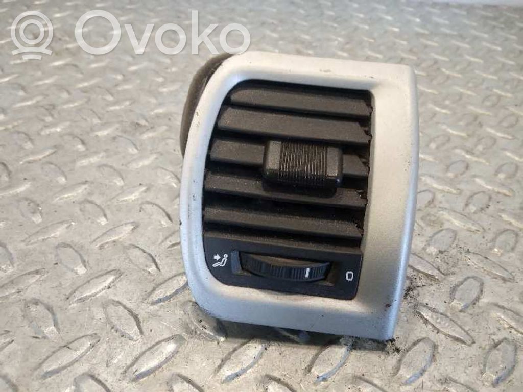Skoda Fabia Mk2 (5J) Deflector aer 