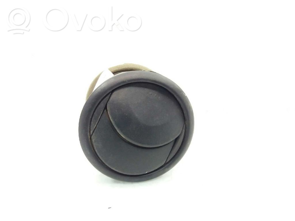 Deflector de caudal de aire   D651GM931