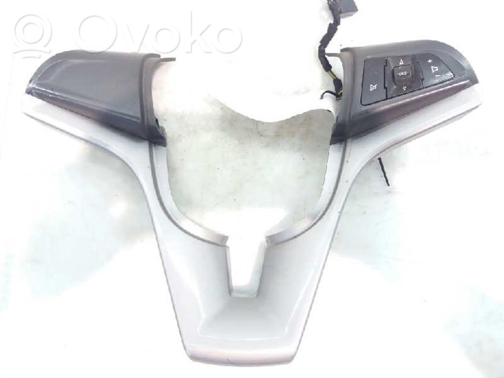 Chevrolet Corsa Przełącznik / Przycisk kierownicy 