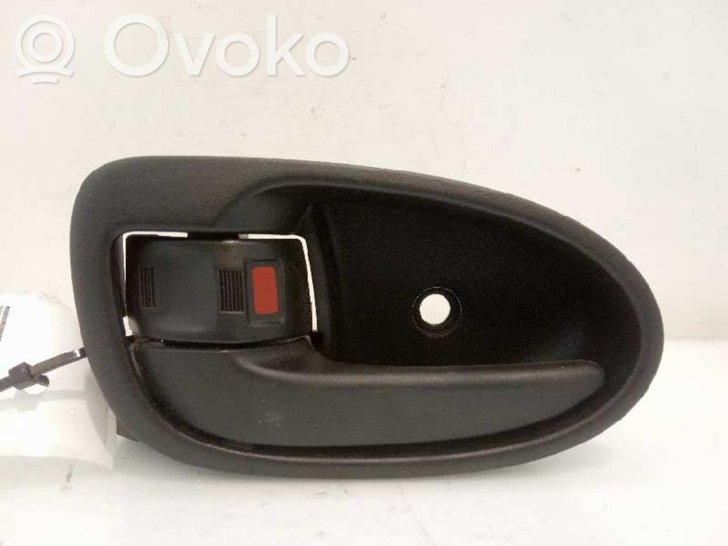 Toyota Yaris Manecilla interna puerta trasera 