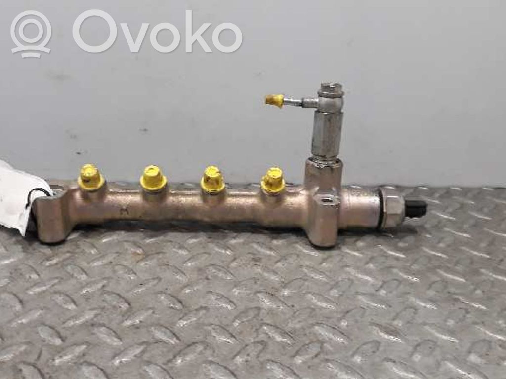 Opel Corsa D Rampa inyectora 