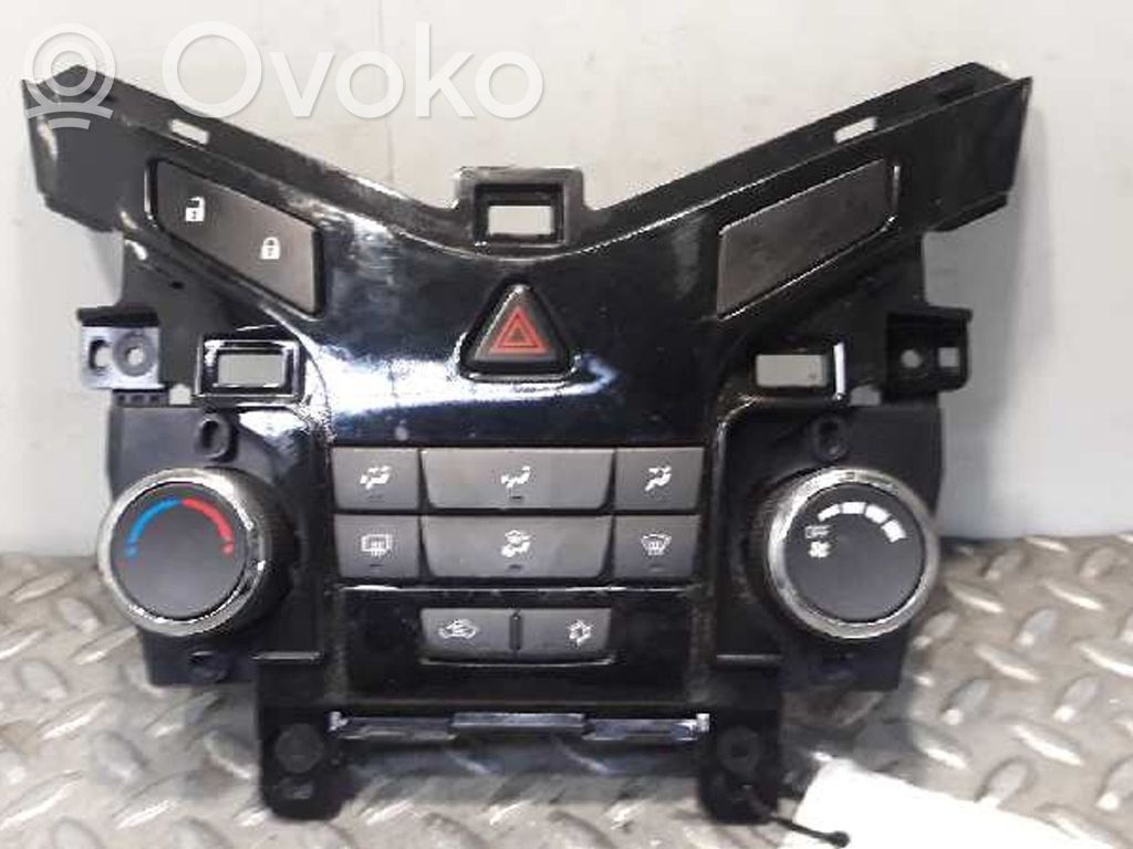 Chevrolet Cruze Unitate control climatizare 