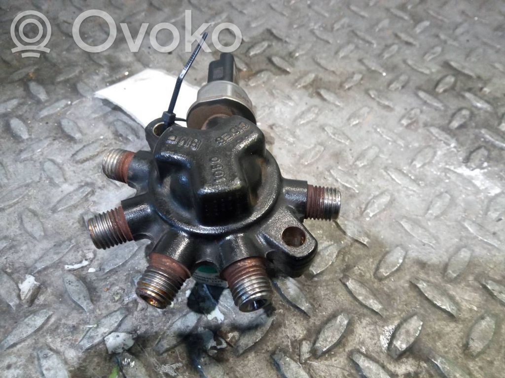 Rampa inyectora   8200584034,H8200334367