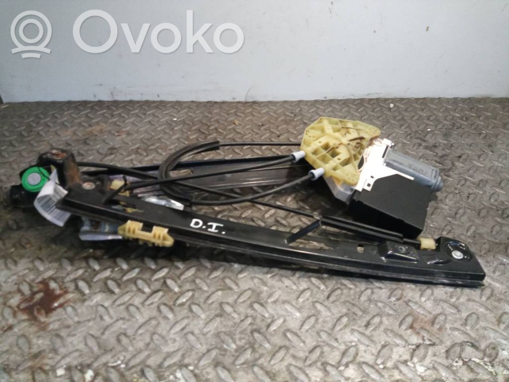 Seat Leon (1P) Macara geam față manuală 