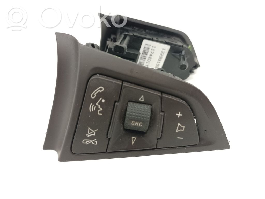 Opel Corsa D Interruptores/botones de la columna de dirección 