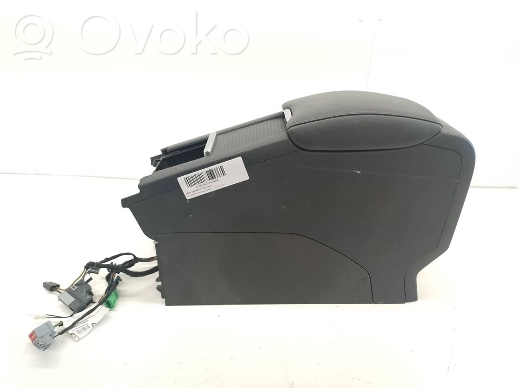 Volvo XC60 Reposabrazos 
