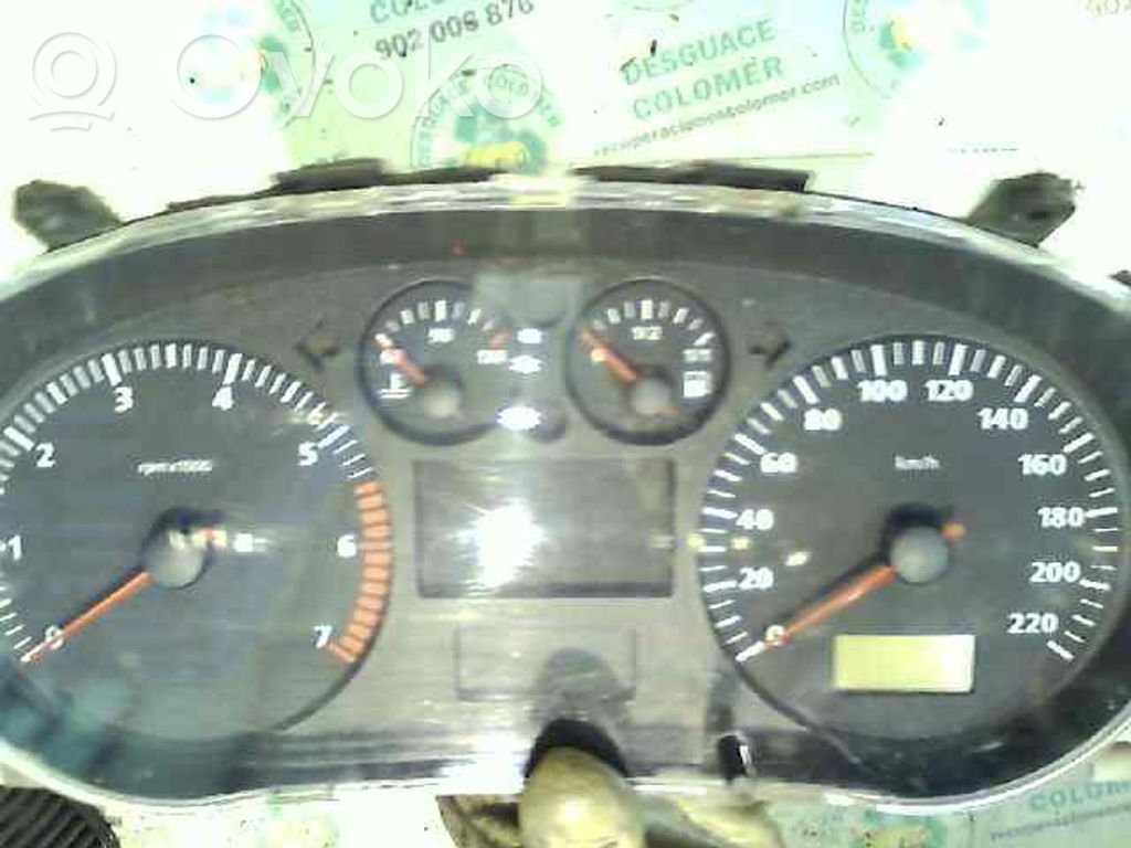 Seat Ibiza II (6k) Licznik / Prędkościomierz 