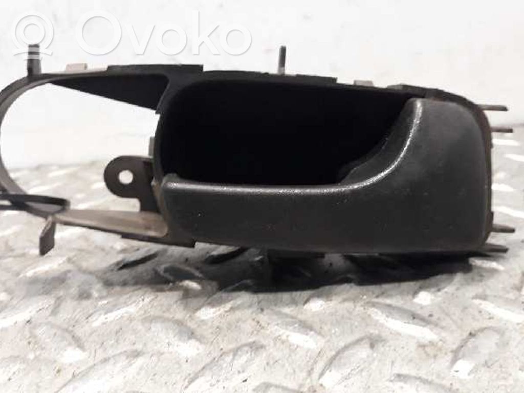 Etuoven sisäkahva
