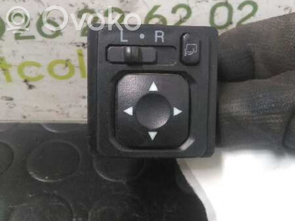 Mitsubishi Montero Wing mirror switch 
