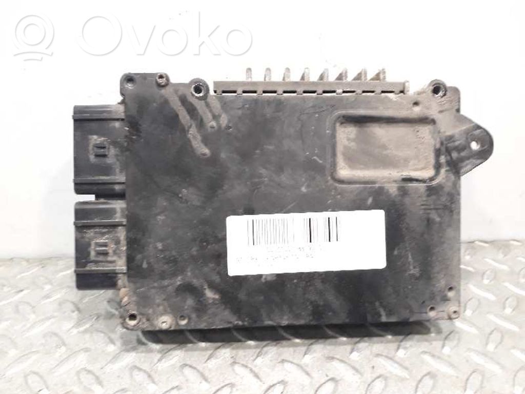 Sterownik / Moduł centralnego zamka   P04748211AF