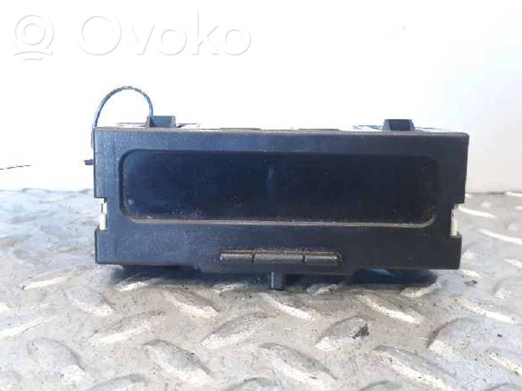HUD-näyttö   216676711,NS32573063