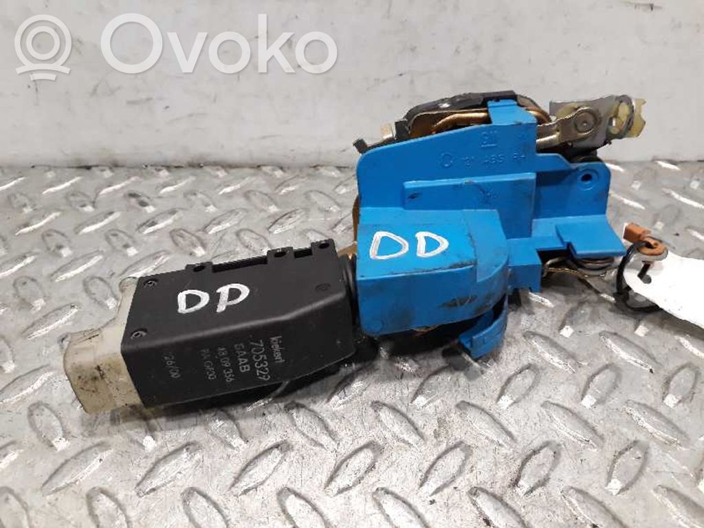 Front door lock   705329,4809356