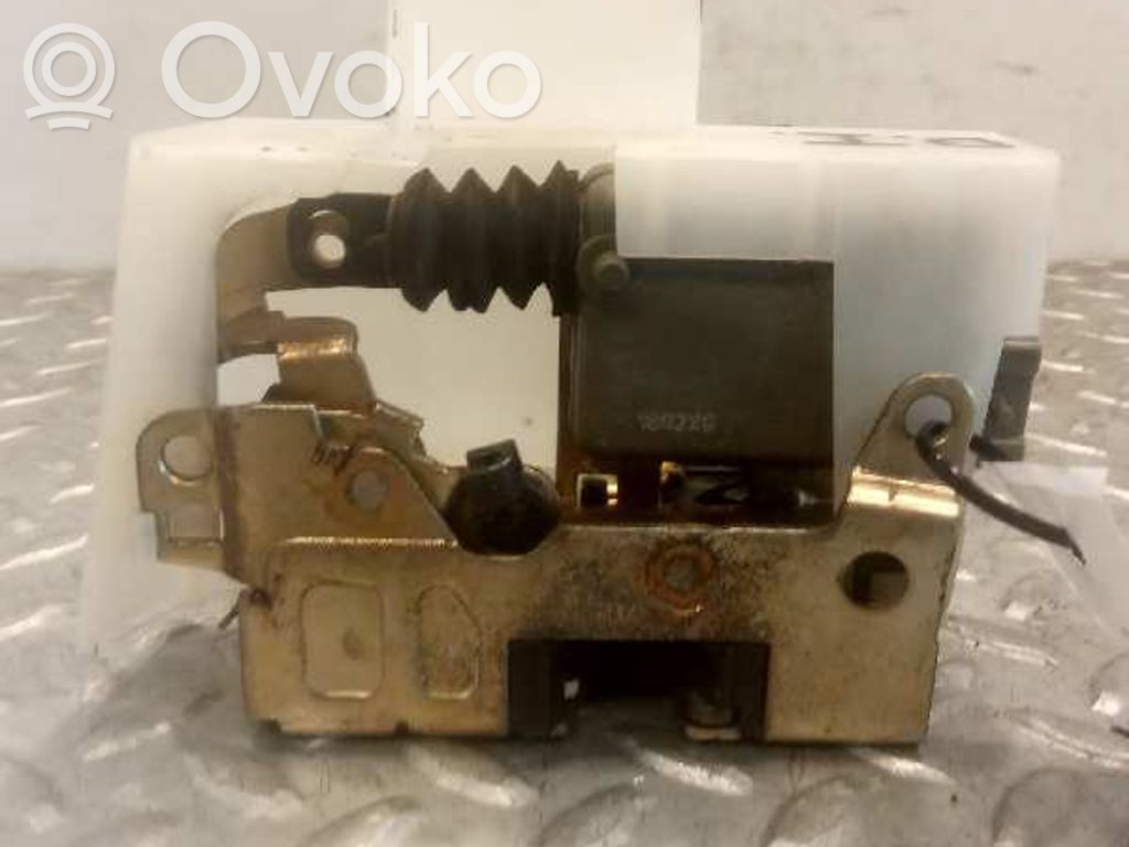 Etuoven lukko