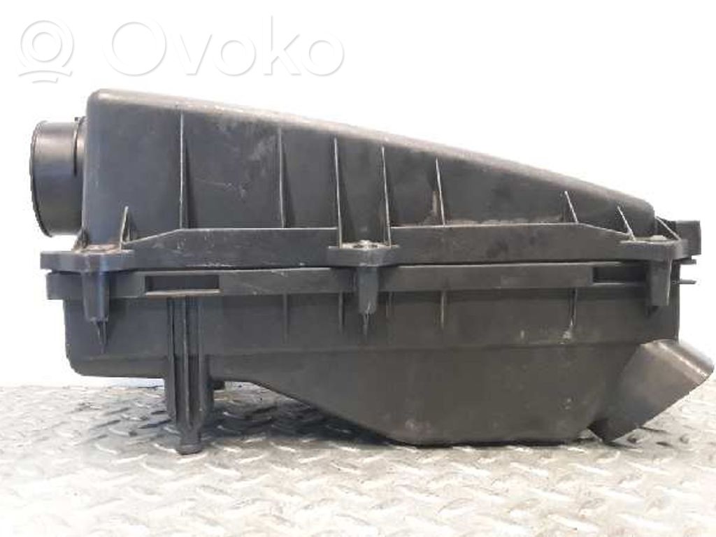 Ford Mondeo Mk III Cutie filtru aer 