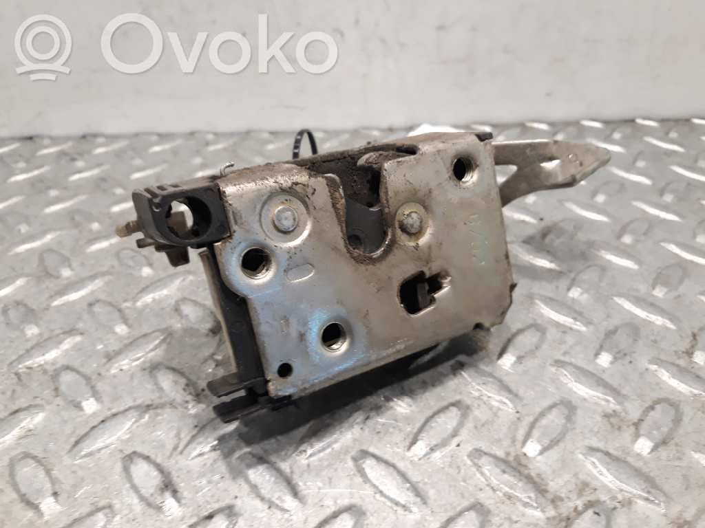 Etuoven lukko