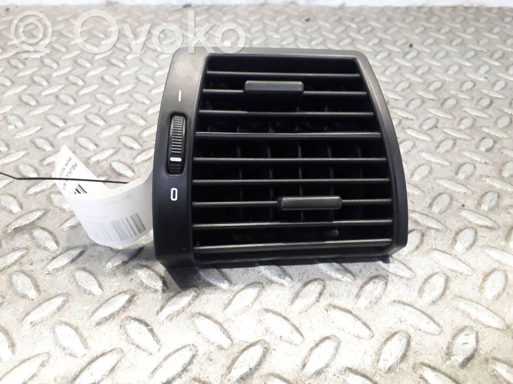 Conducto/guía del intercooler   64228402216