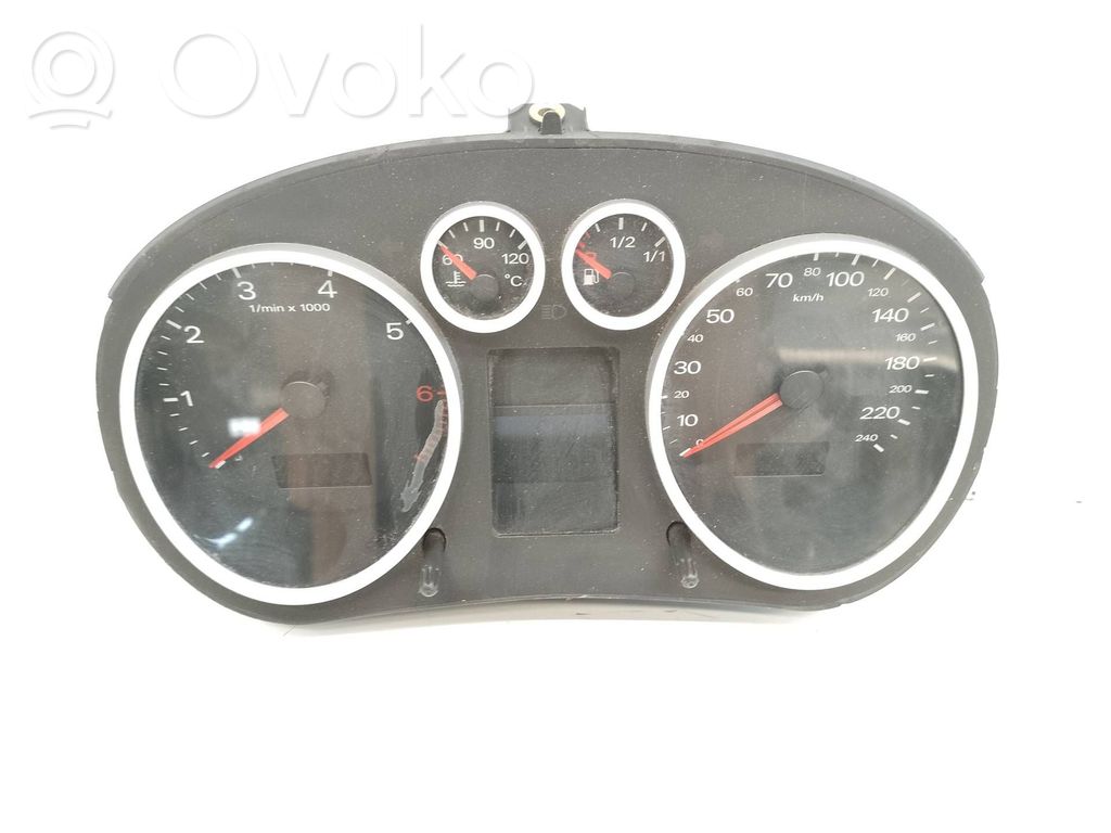 Audi A2 Velocímetro (tablero de instrumentos) 