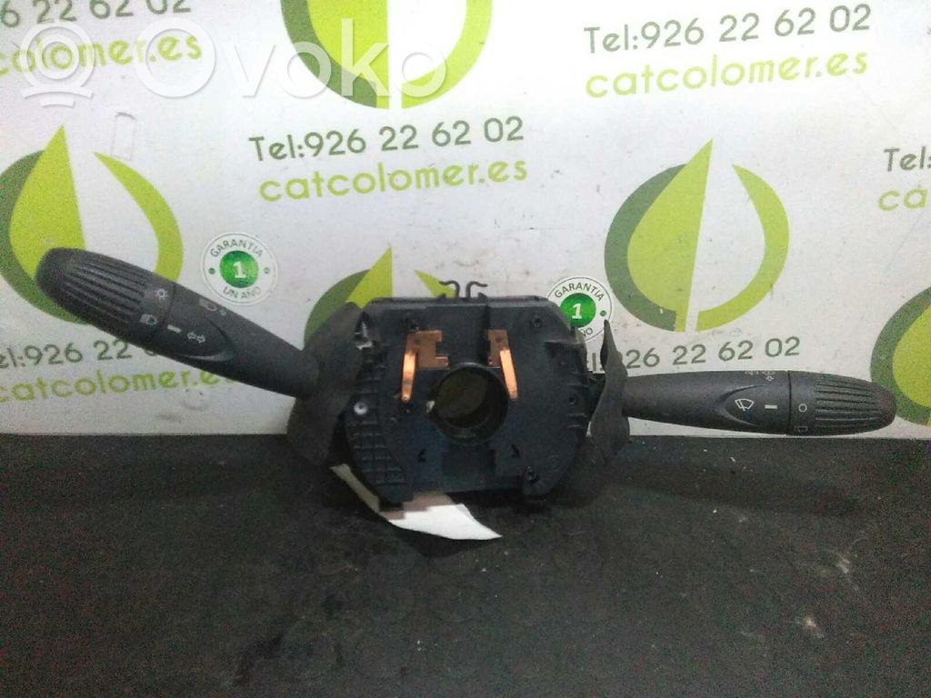 Fiat Punto (188) Interruptor de control multifunción 