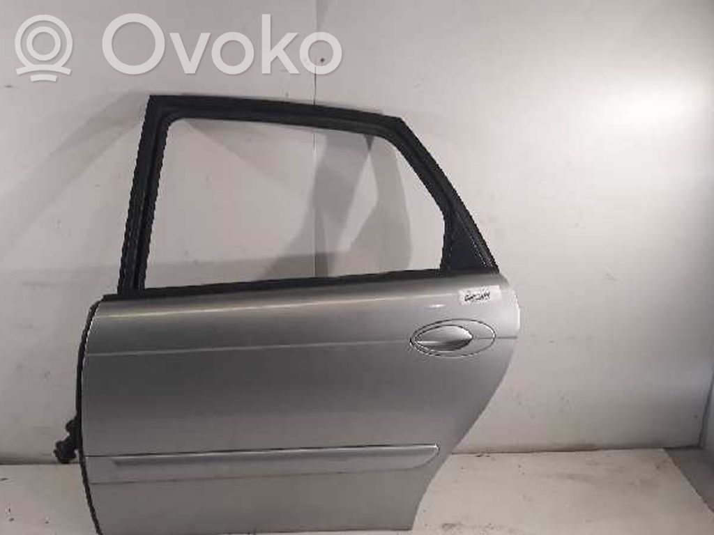 Galinės durys   9006A0
