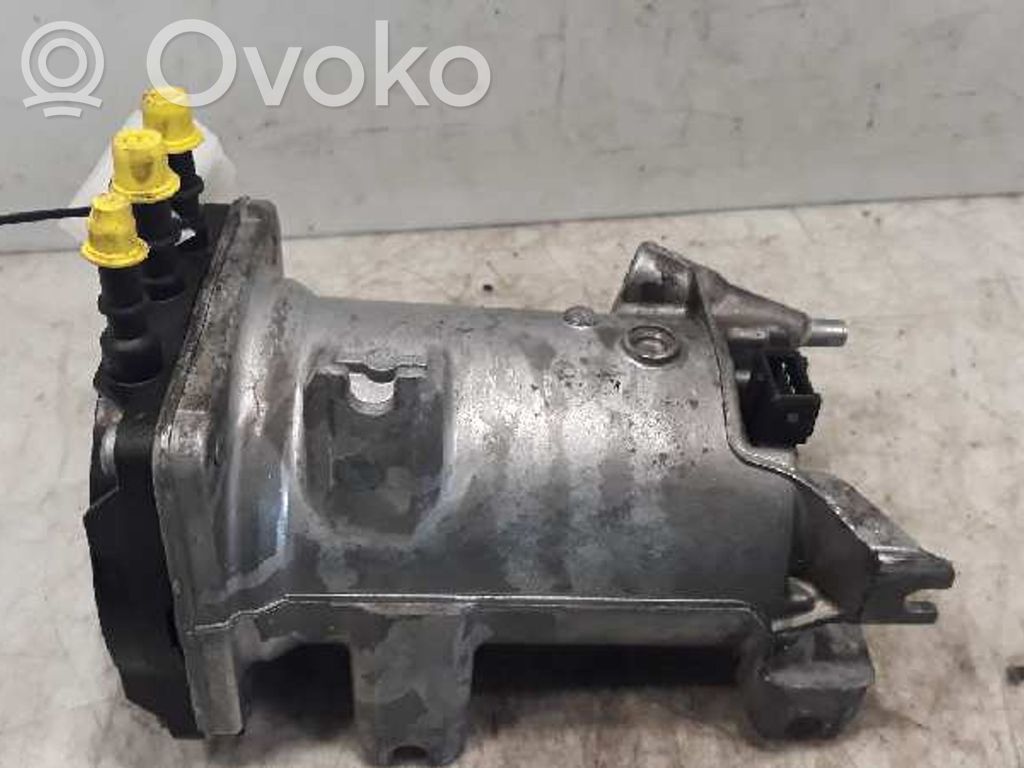 Peugeot 407 Suport fixare rezervor combustibil 