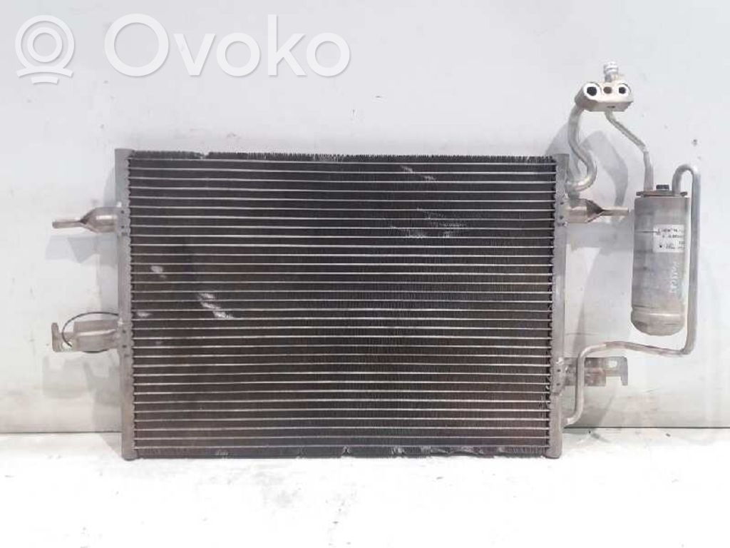 Opel Meriva A Radiator răcire A/C (condensor) 