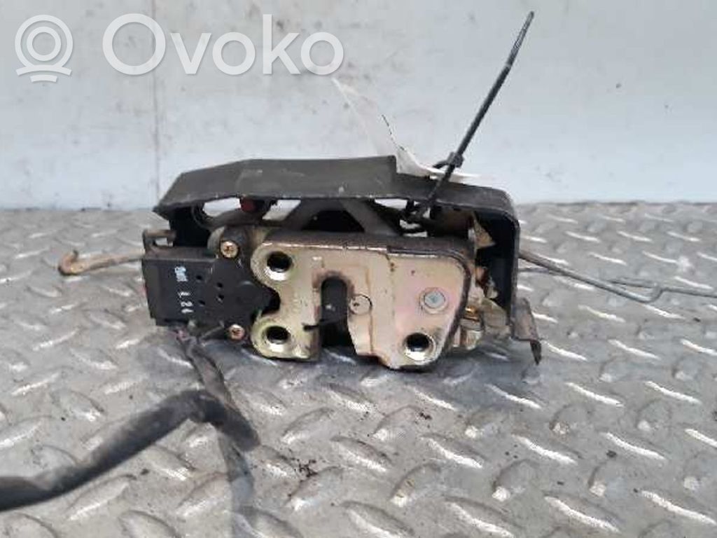 Etuoven lukko